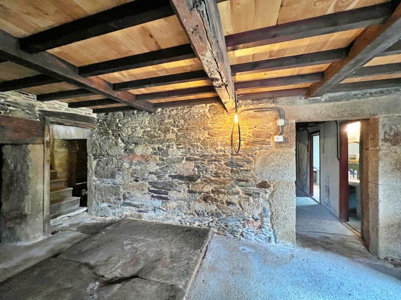 Foto aba08f3c-7ef1-4b26-919c-ac7abe69cc49. Casa in Outeiro de Rei