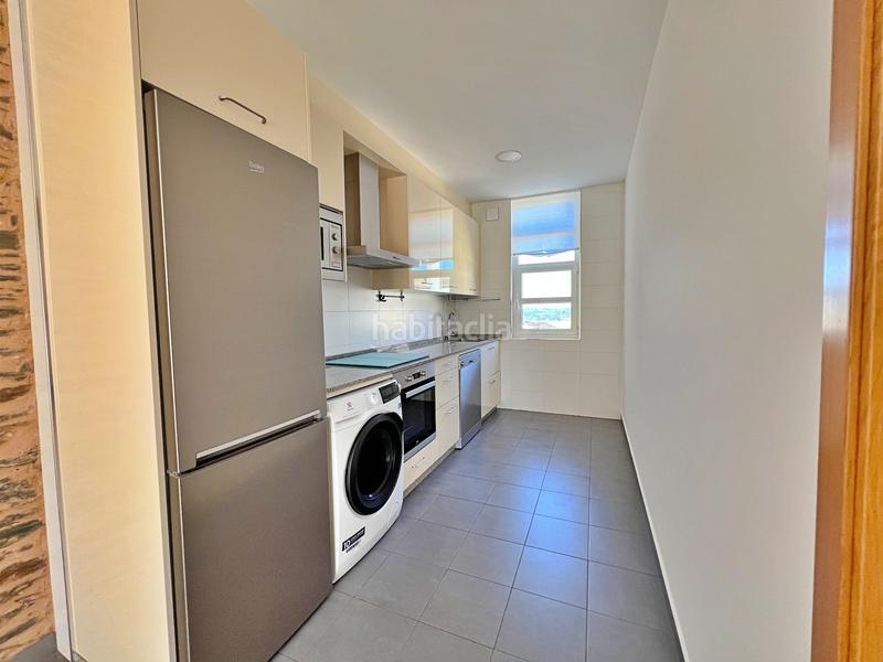 Foto a0a26842-f59e-4ca2-b8bc-3bbb38e0fb7a. Location appartement avec chauffage parking dans Centro - Recinto Amurallado Lugo