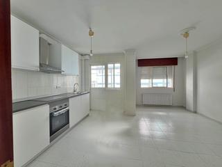 Location Appartement  Rúa san roque. Piso centrico en alquiler