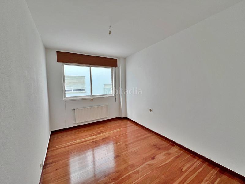 Foto ebc430c5-32d5-4fa1-b9bf-d31a9f77333a. Flat with heating parking in Recatelo - O Carme Lugo