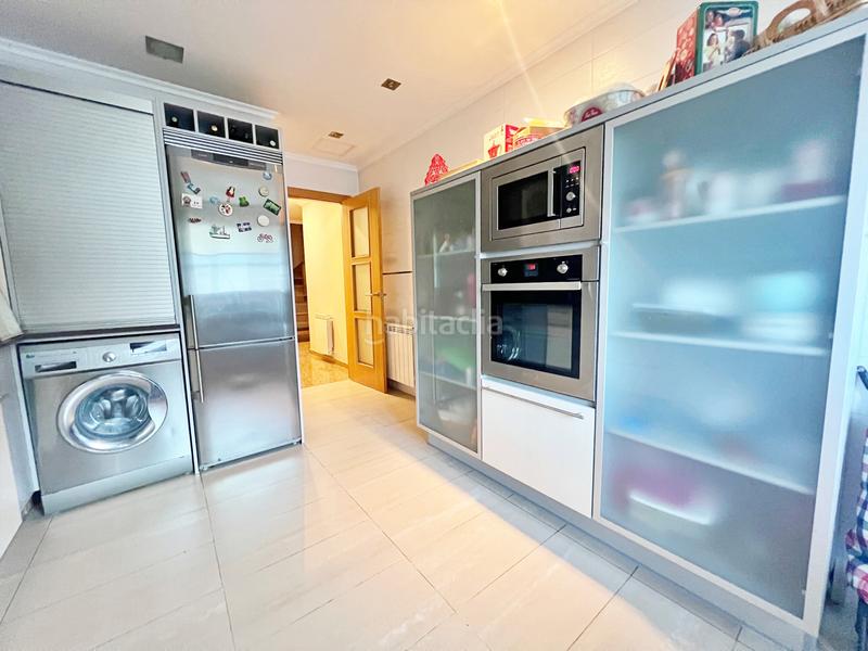 Foto 969013d8-e033-4e40-86d4-1ff769a6967e. Duplex con riscaldamento parcheggio in A Milagrosa Lugo