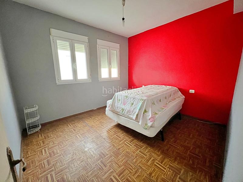 Foto cdf44e2d-09be-4cfb-8f7c-117f0dcbd59e. Casa adossada a Recatelo - O Carme Lugo