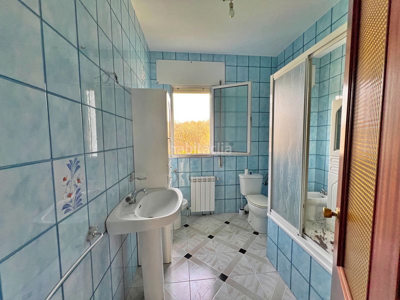 Foto c63a0631-1057-4098-91cf-2e90c53b40a0. Casa amb calefacció a Cospeito