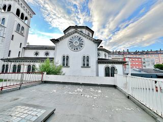 Flat  Rúa mallorca. Piso para reformar con terraza de 47 m2
