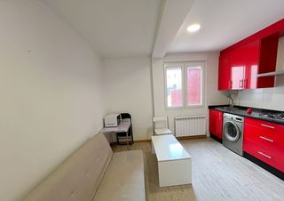 Location Studio à Rúa garcía abad 15. Se alquila estudio
