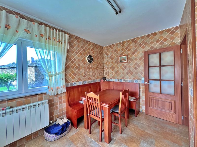 Foto 4f3f2c2f-d575-4518-a2e4-a1250f2b06b1. Casa amb calefacció aparcament a Parroquias del Oeste Lugo