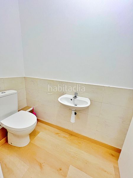 Foto d324d899-46bc-478d-99a2-eb70c48aed5e. Rent business premise in plaza de la soledad 1 in Lugo