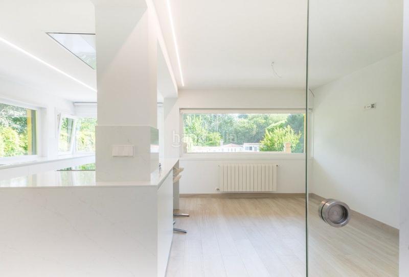 Foto a1f16398-eda0-44b3-974b-b7b955cd5df3. Casa fantástico chalet reformado en san pedro de Nós en Oleiros