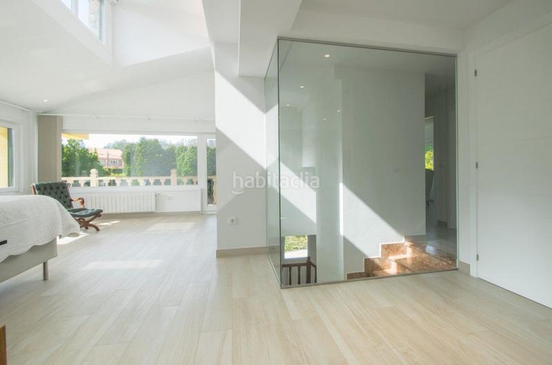 Foto d4bf63d3-d348-41f6-b941-c176473595ed. Casa fantástico chalet reformado en san pedro de Nós en Oleiros