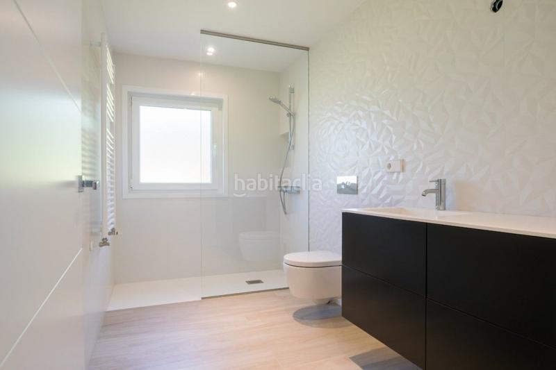 Foto e825cd99-623d-4435-98e7-26cb9379b696. Casa fantástico chalet reformado en san pedro de Nós en Oleiros