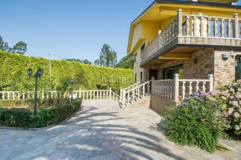 Foto f4a00fb4-4ab2-47e6-9591-4ac6ac06a26e. Casa fantástico chalet reformado en san pedro de Nós en Oleiros