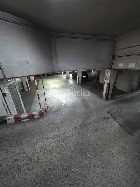 Foto d0df2996-0563-48fc-b299-fbece4be4d3a. Alquiler parking coche en rúa arquitecto rey pedreira 25 en Coruña (A)