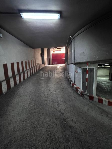 Foto 820b32eb-0cab-4bd3-a6ca-2f58c961e627. Location parking voiture dans rúa arquitecto rey pedreira 25 dans Coruña (A)