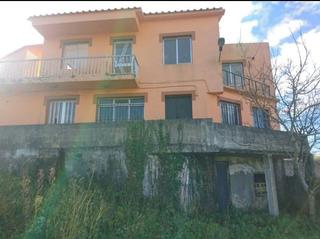 Haus  Rueiro. Casa en tella