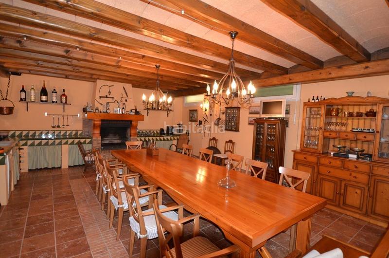 Foto f6ea7b63-5d61-4e52-9cfb-03a77cc0a117. Casa elegant i exclusiva casa en venda a en Santa Susanna