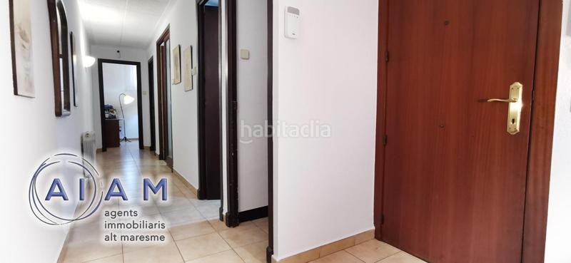 Foto ec4ce454-5e8d-4fb8-9fd2-ca895a40e7b2. Edificio in Calella