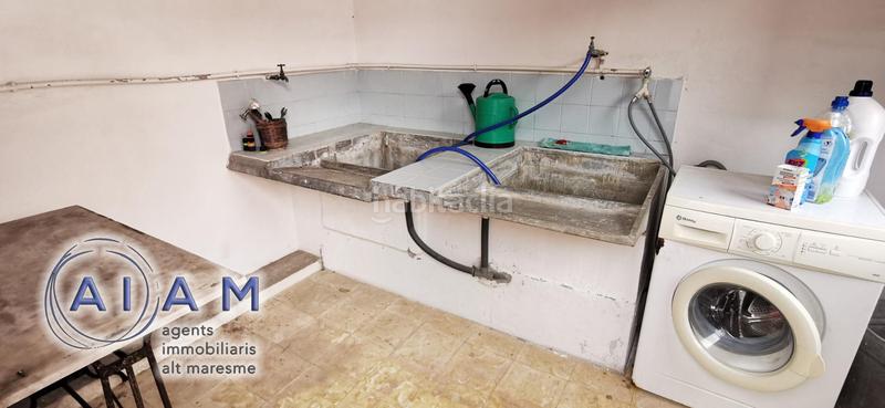 Foto f4689446-1cb2-4164-a4b1-f4b0eea89020. Edificio in Calella