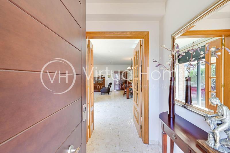 Foto 50eab7a5-d6d4-4968-80e5-8c4c7e9a0299. Xalet amb calefacció aparcament a Pinemar Pineda de Mar