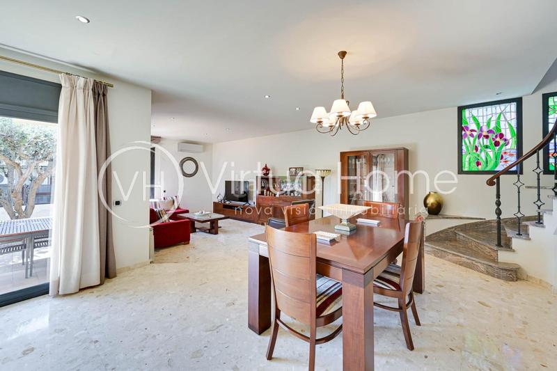 Foto 6472c8d1-526b-485c-9949-26f6f7efc925. Xalet amb calefacció aparcament a Pinemar Pineda de Mar