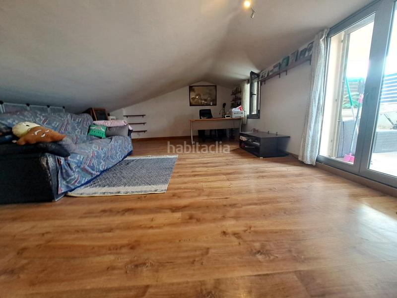 Foto 34a22184-3b85-48ad-b14a-b35f99300a33. Dúplex amb calefacció a Centre Pineda de Mar