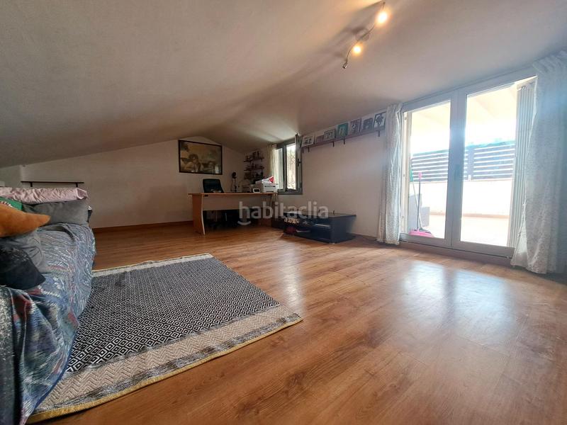 Foto e08a28eb-6531-489d-9a1c-586487c566c9. Dúplex amb calefacció a Centre Pineda de Mar