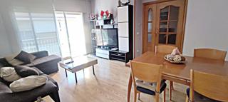 Pis a Poblenou. Gran piso en venta en pineda de mar