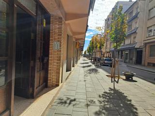 Pis a Centre. Piso reformado en venta en pineda de mar