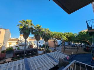 Pis a Centre. Piso en venta en excelente zona de pineda de mar