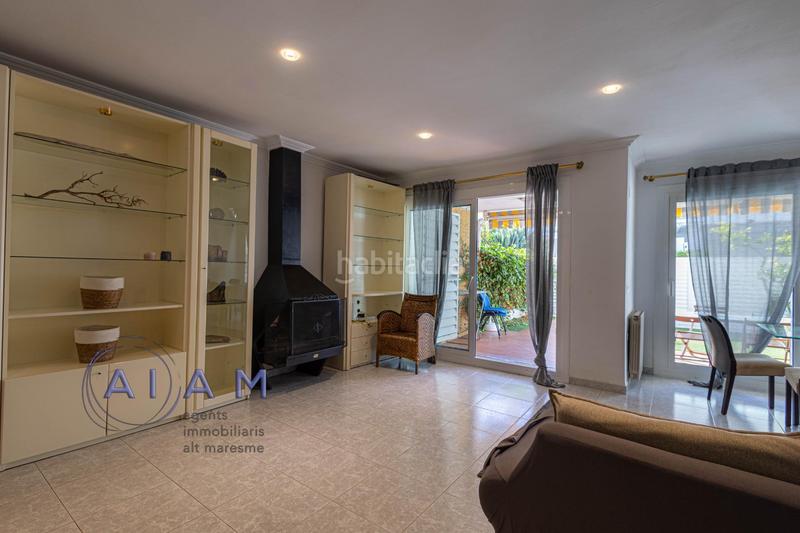 Foto c7ee62d5-b6aa-41ae-9a08-064da9267c1f. Reihenhaus mit parking in Santa Susanna