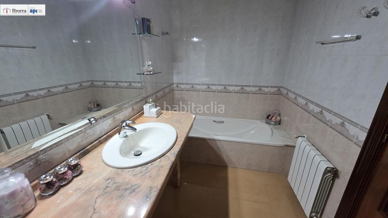 Foto 206288b8-8463-429a-9900-acc74d5545fc. Casa adossada amb aparcament a Tordera Tordera