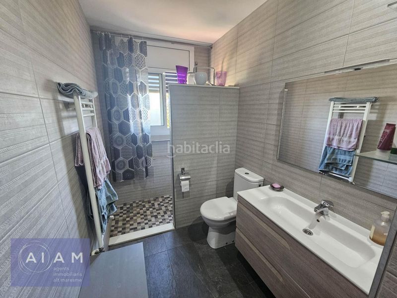 Foto fe655dee-2a67-4a89-a8d2-ec2a31b5b1d4. Xalet amb calefacció aparcament a Malgrat de Mar