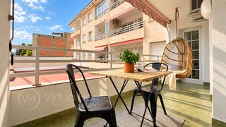 Etagenwohnung in Centre. Piso muy céntrico con 4 habitaciones