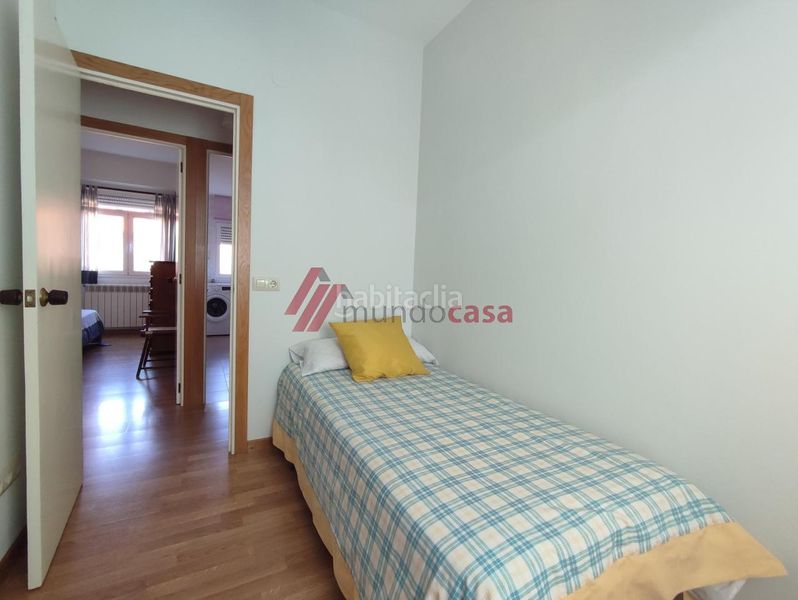 Foto 0d228df6-e521-4fe8-b077-6da6648d8fa3. Lloguer pis amb calefacció a A Malata - Catabois - Ciudad Jardín Ferrol