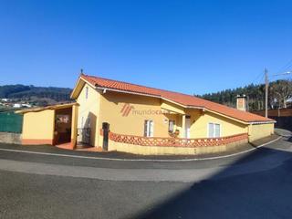 Chalet in A Malata - Catabois - Ciudad Jardín