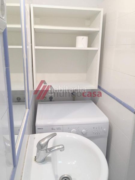 Foto fc00adb2-4130-4d50-b2a8-ac1216072b8d. Alquiler piso en Centro Ferrol