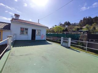 Casa adossada a Ares