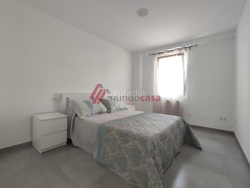 Foto 87538c61-d145-4a2a-be48-bac0d965f1ab. Rent flat with heating in Centro Ferrol