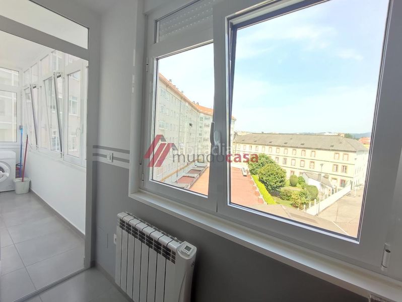 Foto dbd7c73b-96ca-49a3-90b8-6574ed4da178. Rent flat with heating in Centro Ferrol