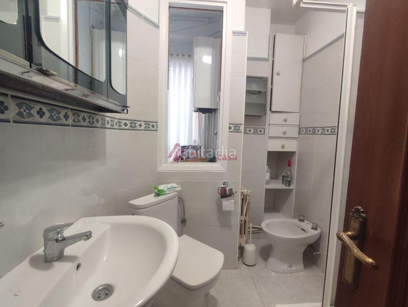 Foto 20d266c5-9acd-47d8-9658-3594e32f1838. Miete etagenwohnung mit heizung in Caranza Ferrol