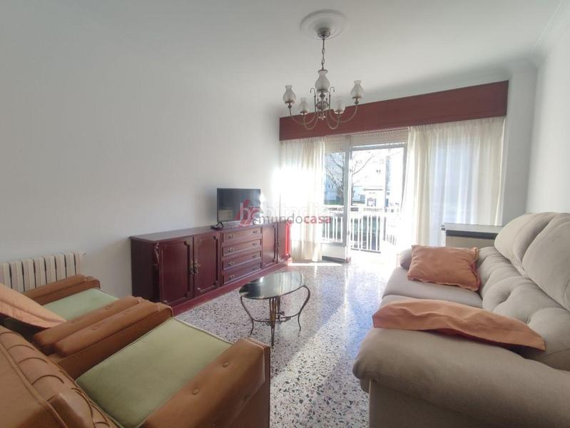 Foto cd0c2ee2-bf50-49a3-9bd4-49b04011e925. Miete etagenwohnung mit heizung in Caranza Ferrol