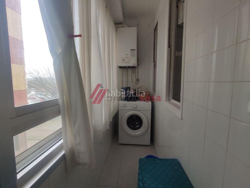 Foto 35e32401-d1f0-4149-870e-d02d87f3f81d. Rent flat with heating in Caranza Ferrol