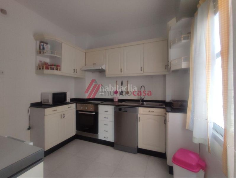 Foto e402312b-5ee1-48e7-8e14-031a6daebe6b. Rent flat with heating in Caranza Ferrol