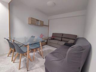 Miete Etagenwohnung in Esteiro