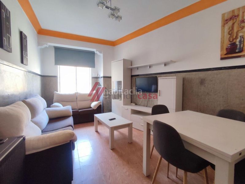 Foto 6ade7db7-8972-4775-905d-7930cd3cec38. Rent flat in Porta Nova Ferrol