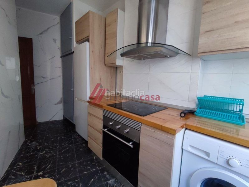 Foto 16d5f2ab-3041-4805-9537-bcfb6e9ab23c. Lloguer pis a Porta Nova Ferrol