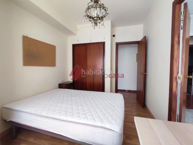 Foto 9018da5c-7035-4864-ae50-1f690683b4c9. Rent flat with heating in Centro Ferrol
