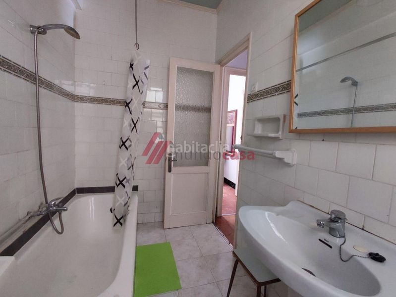 Foto 62a939cd-f1bf-48c0-8682-eb82d8d9c956. Rent flat in Zona Ultramar Ferrol