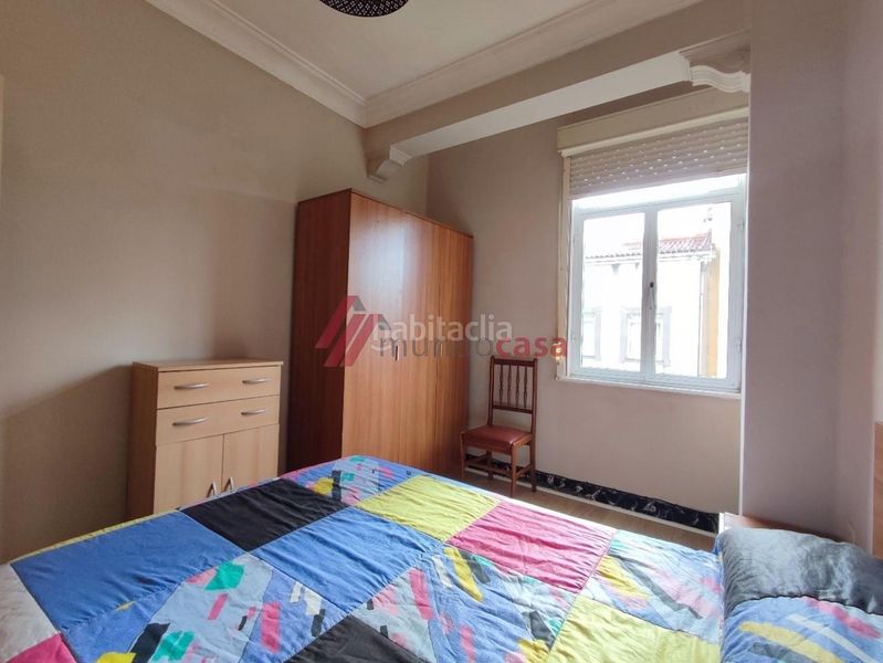 Foto b3f93883-3e7e-4e3b-ac62-aa8d048ddd74. Rent flat in Zona Ultramar Ferrol