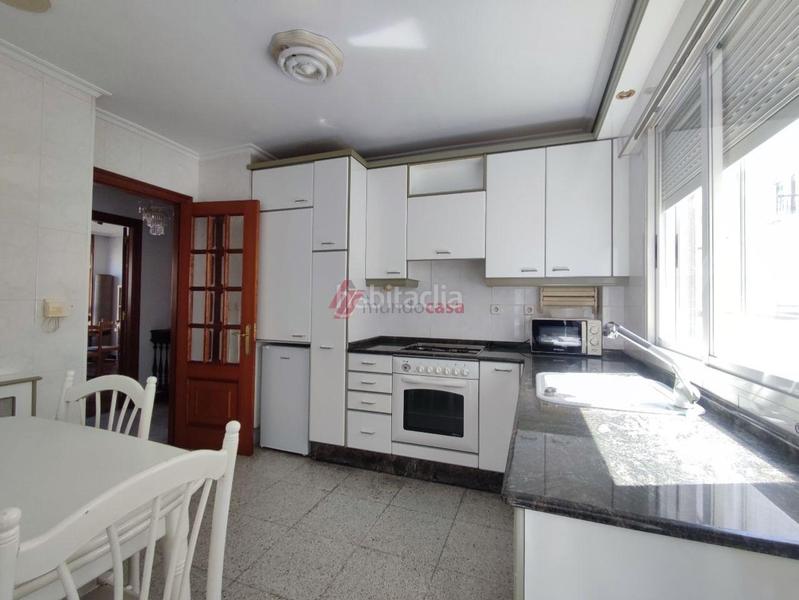 Foto 092122d6-ac75-4741-8253-a5c19dea2728. Piso en Esteiro Ferrol