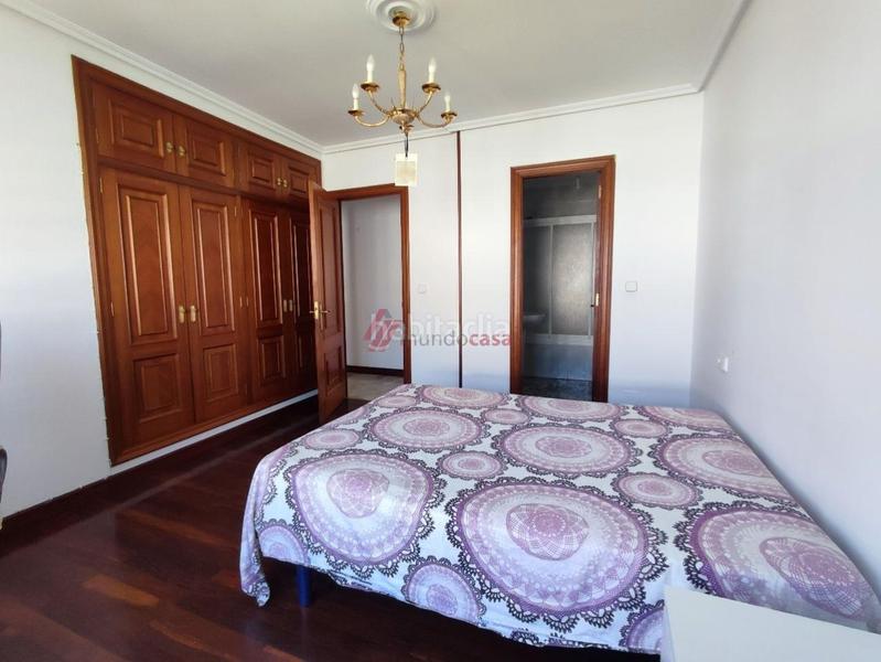 Foto 44a17c16-0512-4bc3-840b-5f6aed3d2c28. Piso en Esteiro Ferrol